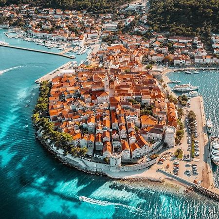 Spacious Apartment Amaros Korcula Town Bagian luar foto