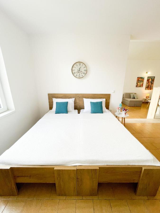 Spacious Apartment Amaros Korcula Town Bagian luar foto