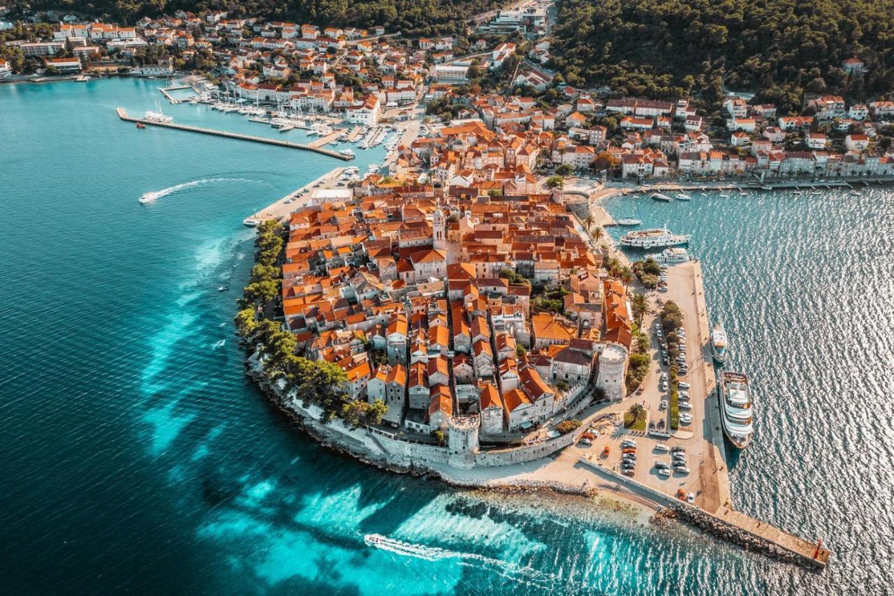 Spacious Apartment Amaros Korcula Town Bagian luar foto