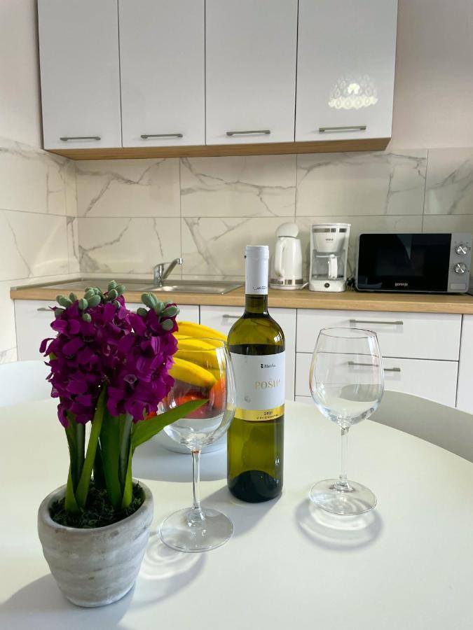 Spacious Apartment Amaros Korcula Town Bagian luar foto