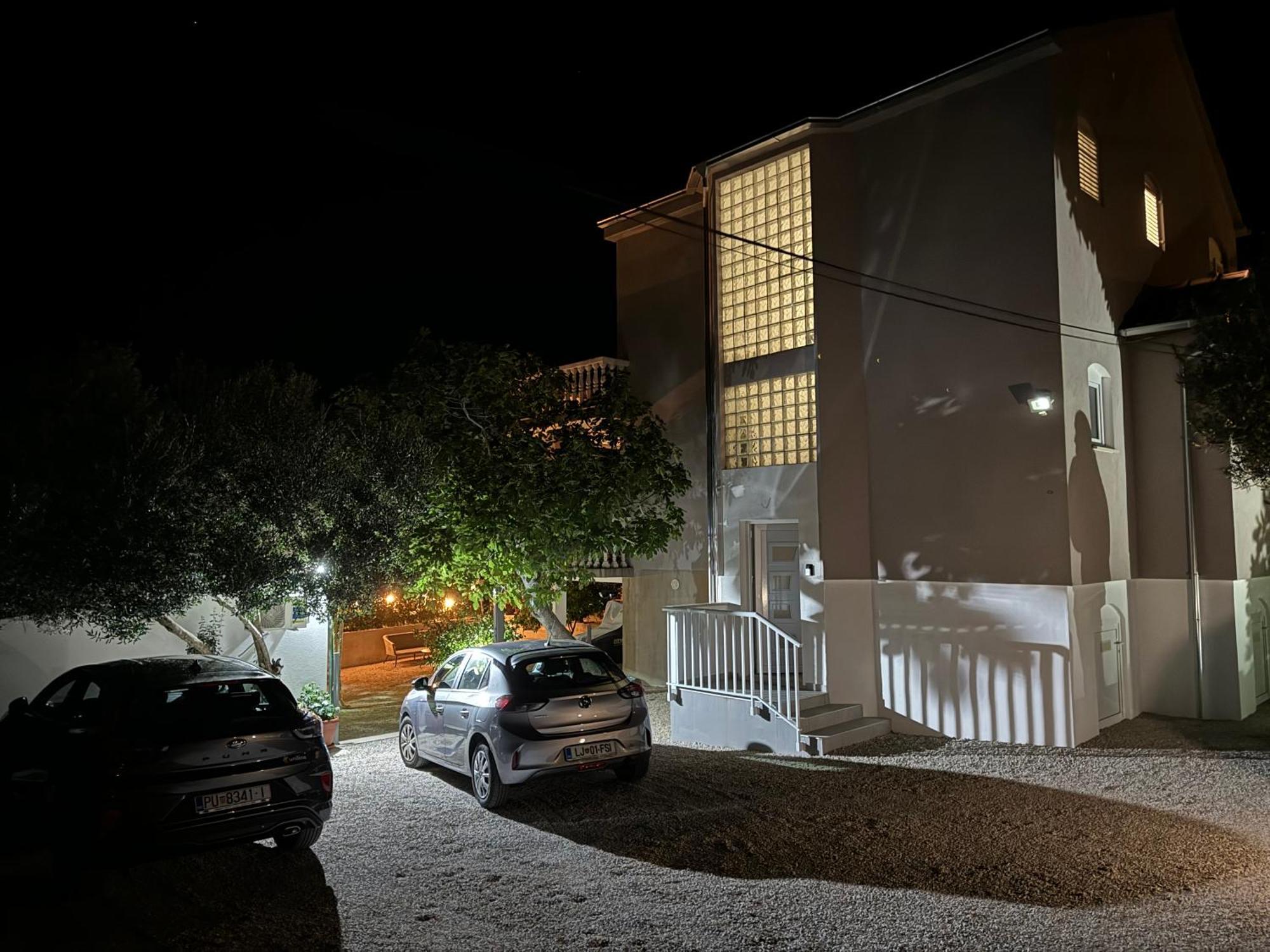 Spacious Apartment Amaros Korcula Town Bagian luar foto
